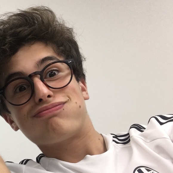 Meet your Posher, Peter - Picture 1 of 1